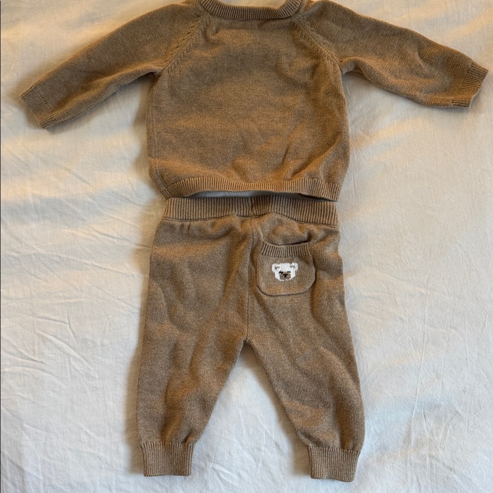 Janie and Jack Tan Sweater set with Bear Design - Picture 4 of 4